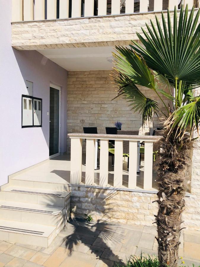 Lavanda Centar Vir Exterior foto